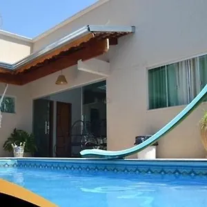 Linda Casa Com Sauna, Hidromassagem, Piscina, Cascata, Churrasqueira E Master!! Caldas Novas